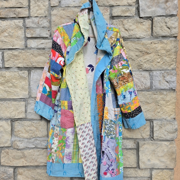 Upcycled Quilt Coat - Picture 2 of 10